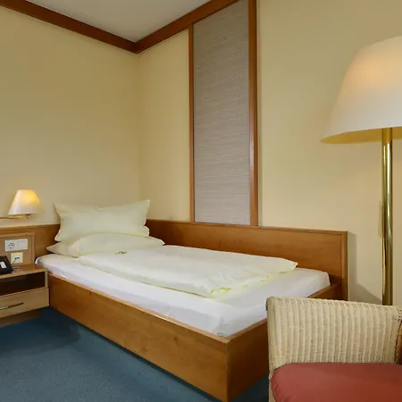 Trip Badsoden-salmuenster 酒店 巴德索登萨蒙特